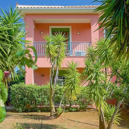 Roza Vila Skala (Kefalonia)